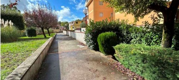 5 rooms Apartment in Fiuggi, Italy No. 210640 3