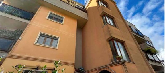 5 rooms Apartment in Fiuggi, Italy No. 210640 2