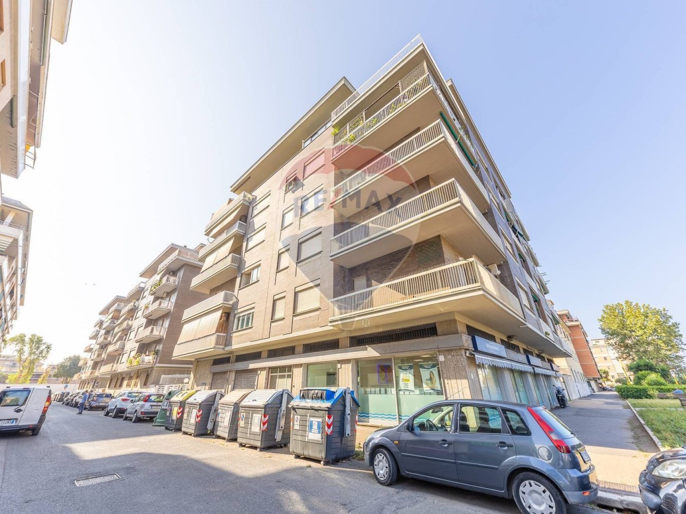 Квартира с 2 спальнями в Рим, Италия № 380048