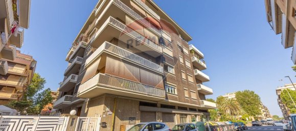 Квартира с 2 спальнями в Рим, Италия № 380048 41