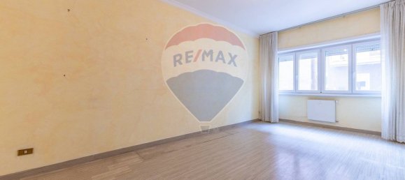 Квартира с 2 спальнями в Рим, Италия № 380048 7