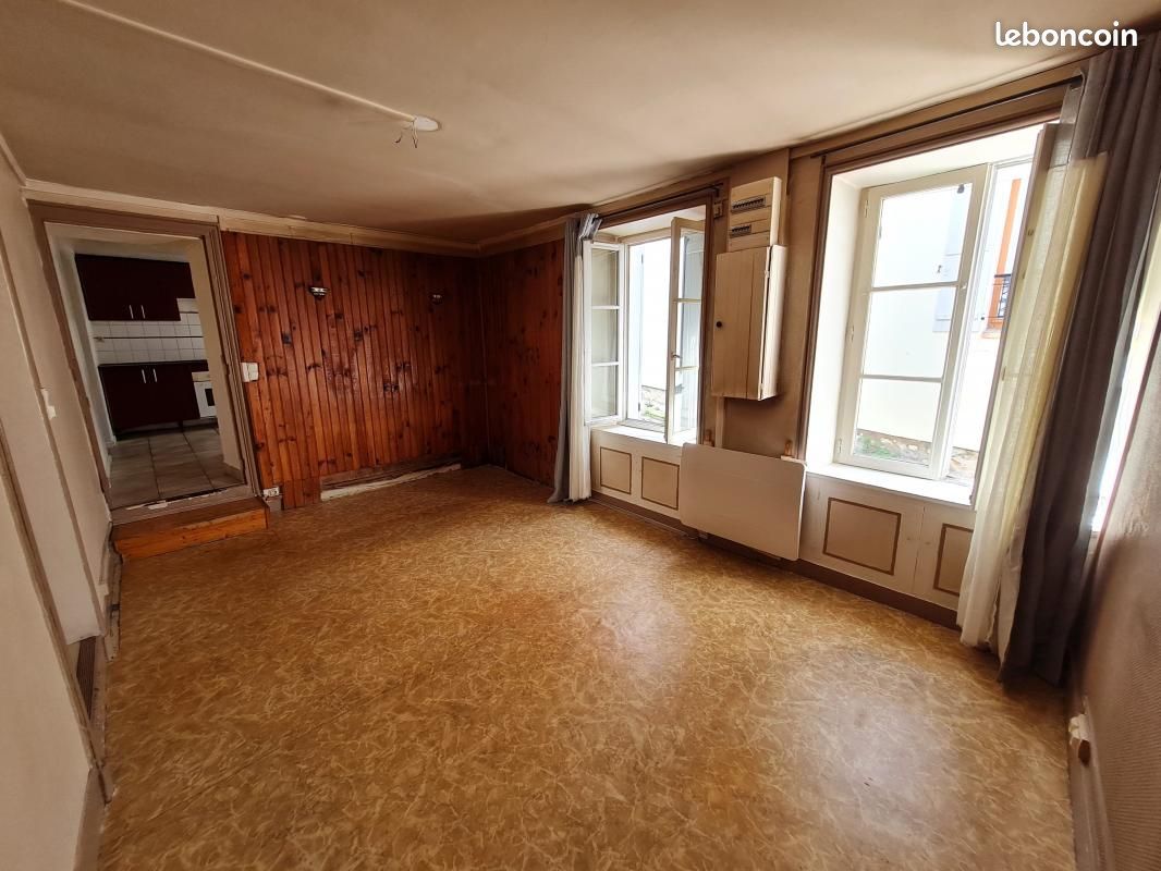 4 bedrooms Townhouse in Corbeil-Essonnes, France No. 171705