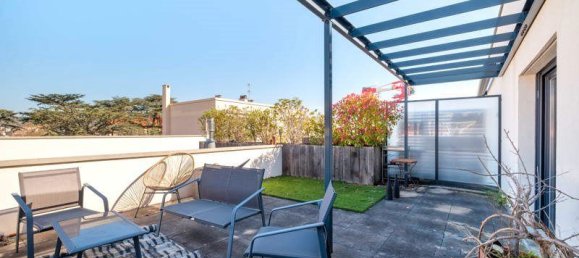 3 bedrooms Apartment in Rhone, France No. 337531 7