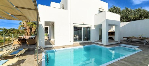 3 bedrooms Commercial property in Chania, Greece No. 97 2