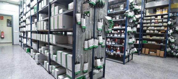 Склад 1726м² в Валенсия, Испания № 187520 15