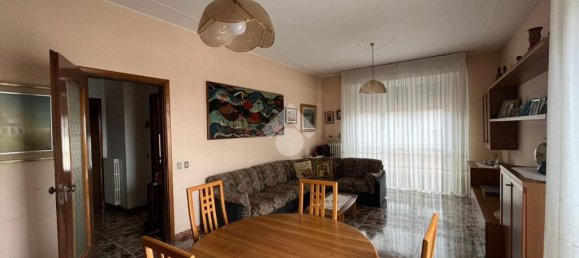 Apartamento de 2 dormitorios en Verdello, Italy No. 287062 3
