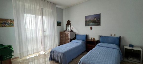 Apartamento de 2 dormitorios en Verdello, Italy No. 287062 17