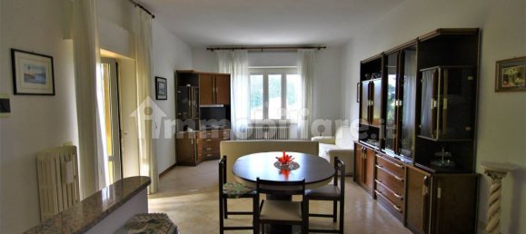 Apartamento de 3 dormitorios en Monteleone d'Orvieto, Italy No. 90445 2