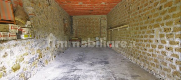 Apartamento de 3 dormitorios en Monteleone d'Orvieto, Italy No. 90445 12