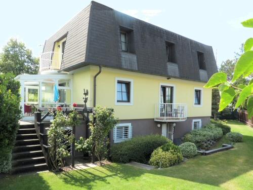 8-salle Villa à Perchtoldsdorf, Austria No. 146468