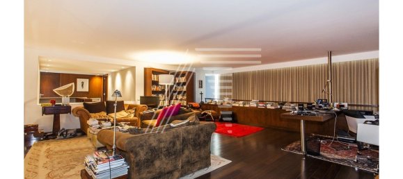 3 bedrooms Duplex in Lisbon, Portugal No. 106952 6