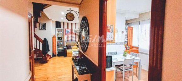 3 غرف نوم منزل ذو طابقين في Vigo, Spain رقم 184436 8