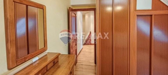 3 غرف نوم منزل ذو طابقين في Vigo, Spain رقم 184436 14