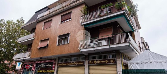 3 rooms Apartment in Cesano Boscone, Italy No. 163473 18