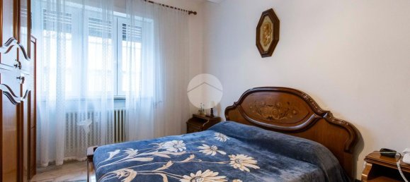 3 rooms Apartment in Cesano Boscone, Italy No. 163473 4