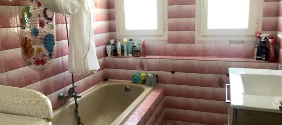 4 chambres Maison à Le Thou, France No. 343896 6