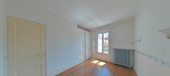 Casa de 1 dormitorio en Montesson, France No. 188768 6