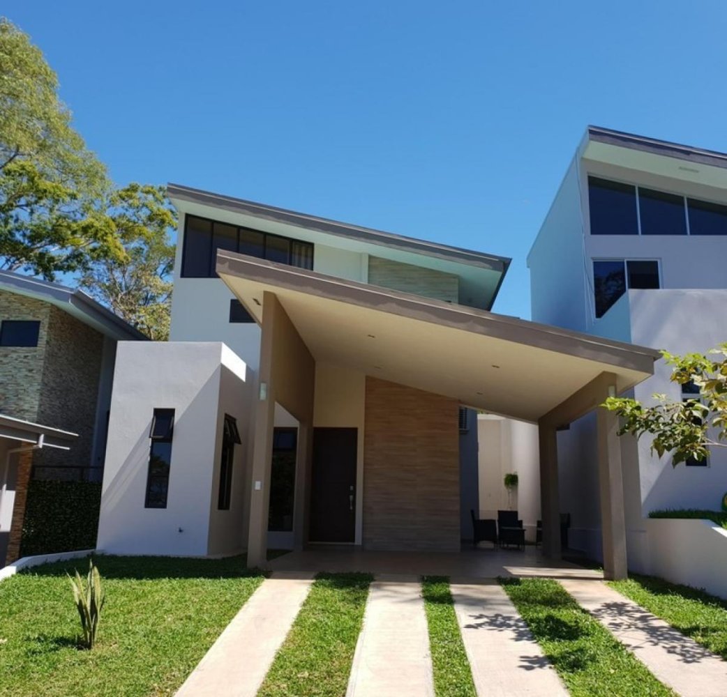 شقة 3 غرف نوم  في Puerto Carrillo, Costa Rica رقم 543