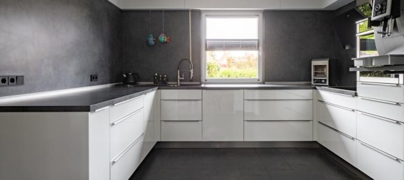 Бунгало с 6 комнатами в Штайнфурт, Германия № 138673 9