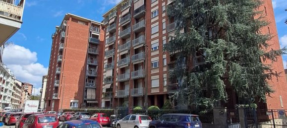 3 bedrooms Apartment in Turin, Italy No. 334757 47