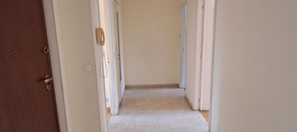 3 bedrooms Apartment in Turin, Italy No. 334757 6