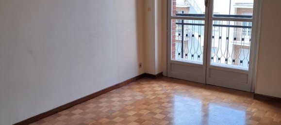 3 bedrooms Apartment in Turin, Italy No. 334757 24