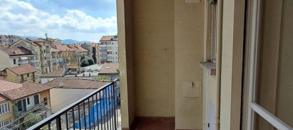 3 bedrooms Apartment in Turin, Italy No. 334757 37