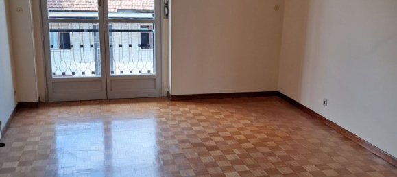 3 bedrooms Apartment in Turin, Italy No. 334757 31