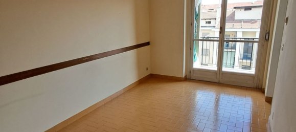3 bedrooms Apartment in Turin, Italy No. 334757 32