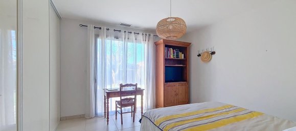 3 bedrooms House in Biganos, France No. 96586 5