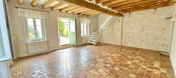 4 bedrooms House in Anet, France No. 271019 2