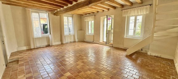 4 bedrooms House in Anet, France No. 271019 3