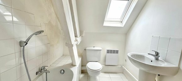 4 bedrooms House in Anet, France No. 271019 12