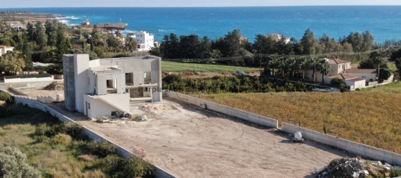4 bedrooms Villa in Sea Caves, Cyprus No. 1043 11