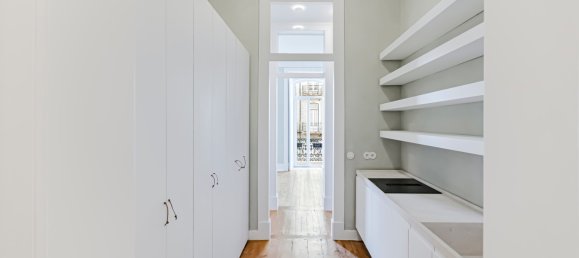 3 bedrooms Apartment in Lisbon, Portugal No. 128170 6