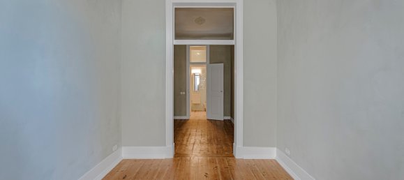 3 bedrooms Apartment in Lisbon, Portugal No. 128170 14