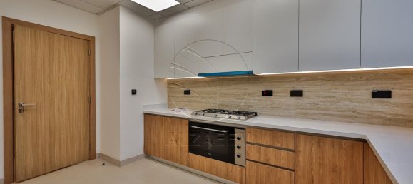 6 bedrooms Villa in Yas Island, UAE No. 29847 15