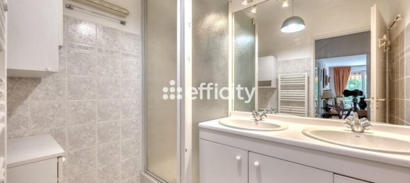 2 Schlafzimmer Wohnung in Livry-Gargan, France, Nr. 330441 13