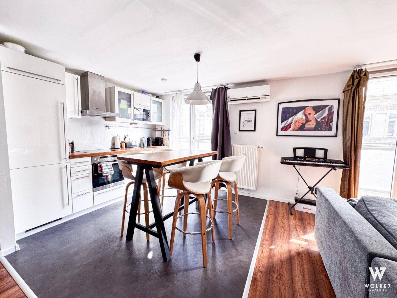 3-salle Appartement à Mariahilf, Austria No. 240949