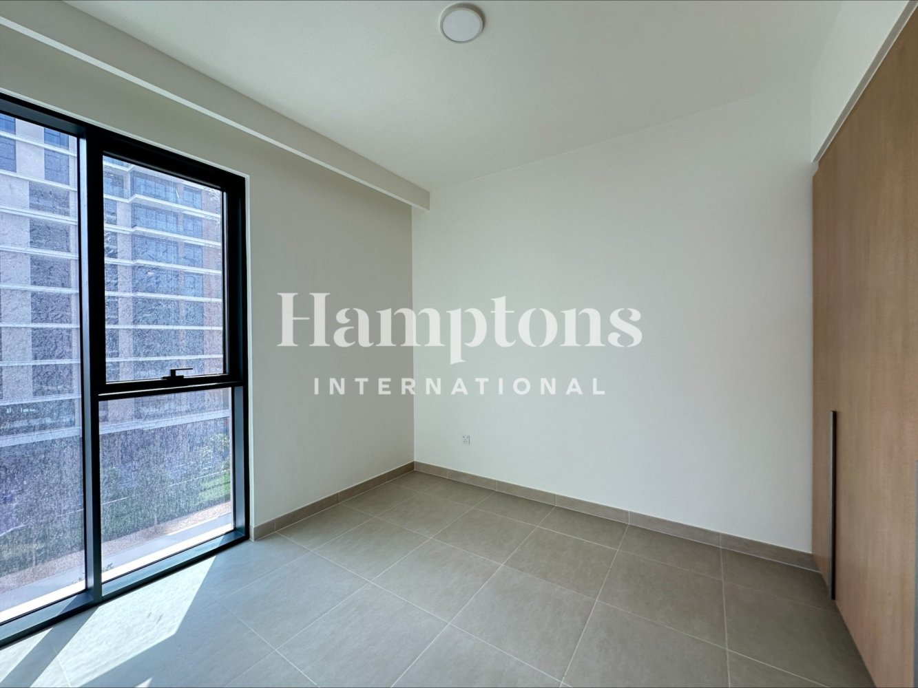 Apartamento T2 em Mina Rashid, UAE N.º 182704