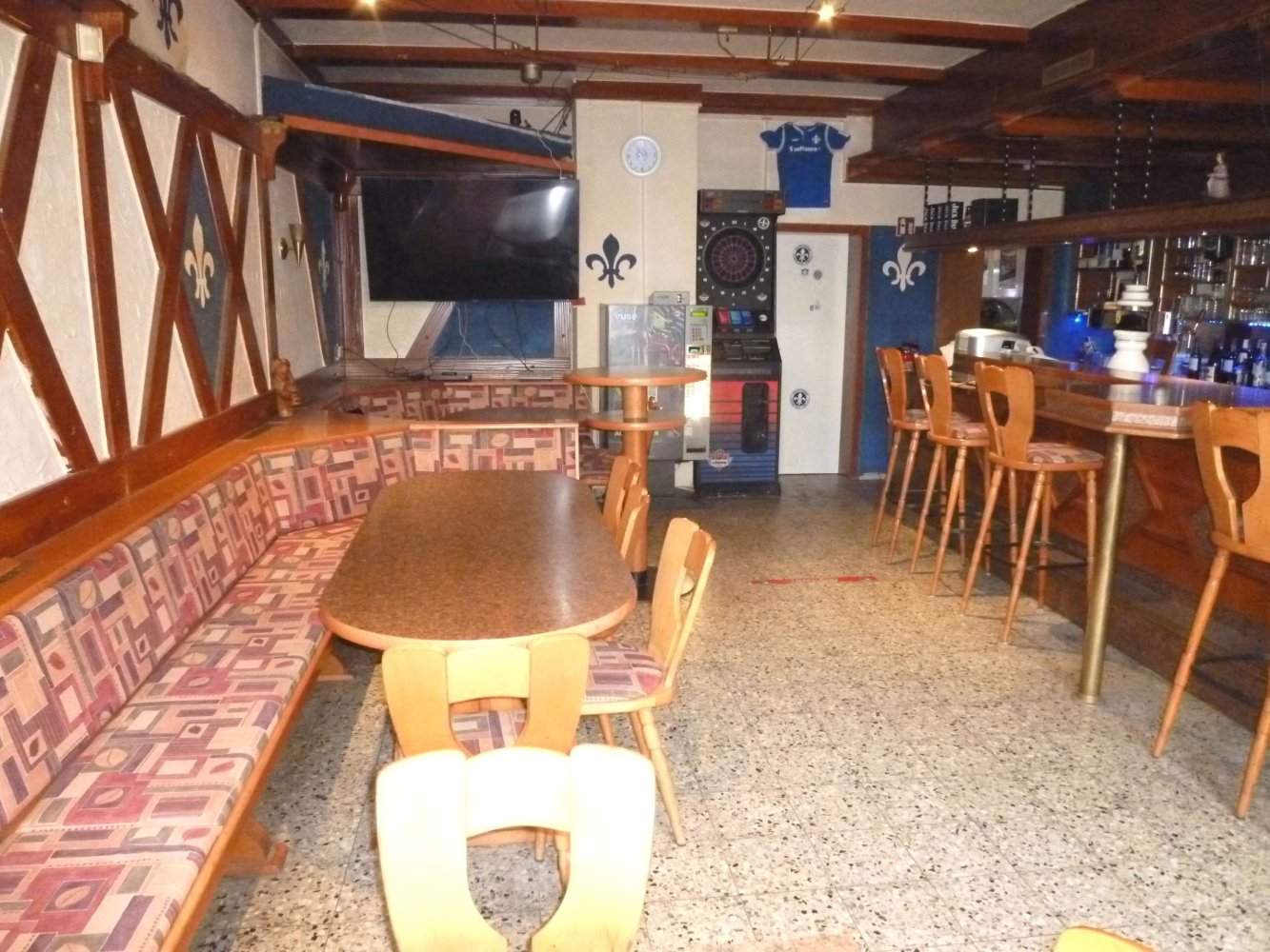 Café / restaurante de 4 divisões em Darmstadt-Dieburg, Germany N.º 189049