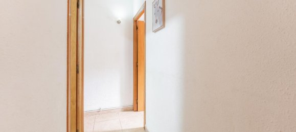 3 bedrooms Apartment in Mollet Del Valles, Spain No. 165416 10