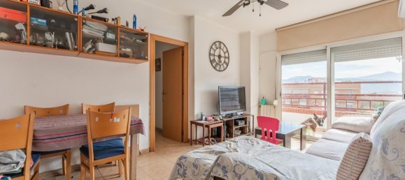 3 bedrooms Apartment in Mollet Del Valles, Spain No. 165416 5