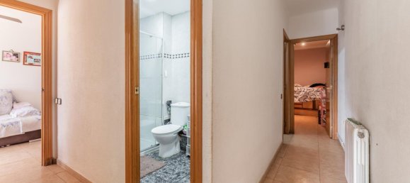 3 bedrooms Apartment in Mollet Del Valles, Spain No. 165416 7