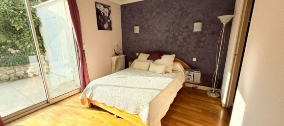 4 bedrooms House in Laval, France No. 315491 5