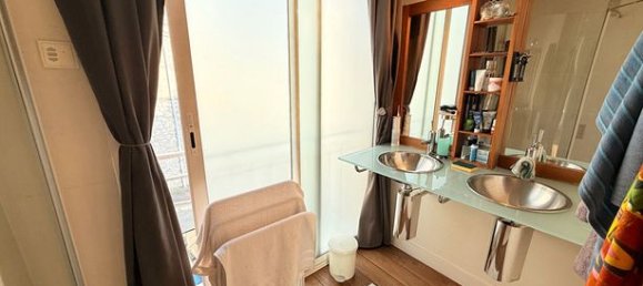 4 bedrooms House in Laval, France No. 315491 8