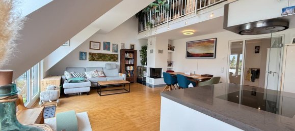 4-salle Duplex à Dusseldorf, Germany No. 291815 8