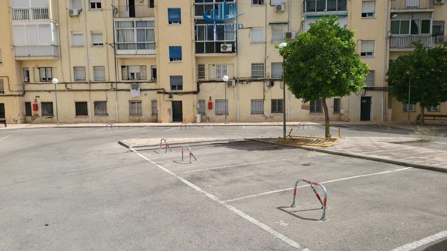 12m² Parking in Jaen, Spain No. 208720