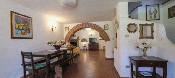 6غرفة فيلا في Firenzuola, Italy رقم 133876 28