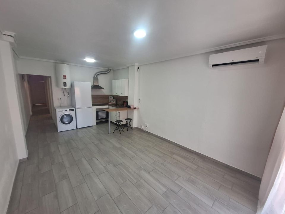 2 bedrooms Apartment in Torrevieja, Spain No. 179567